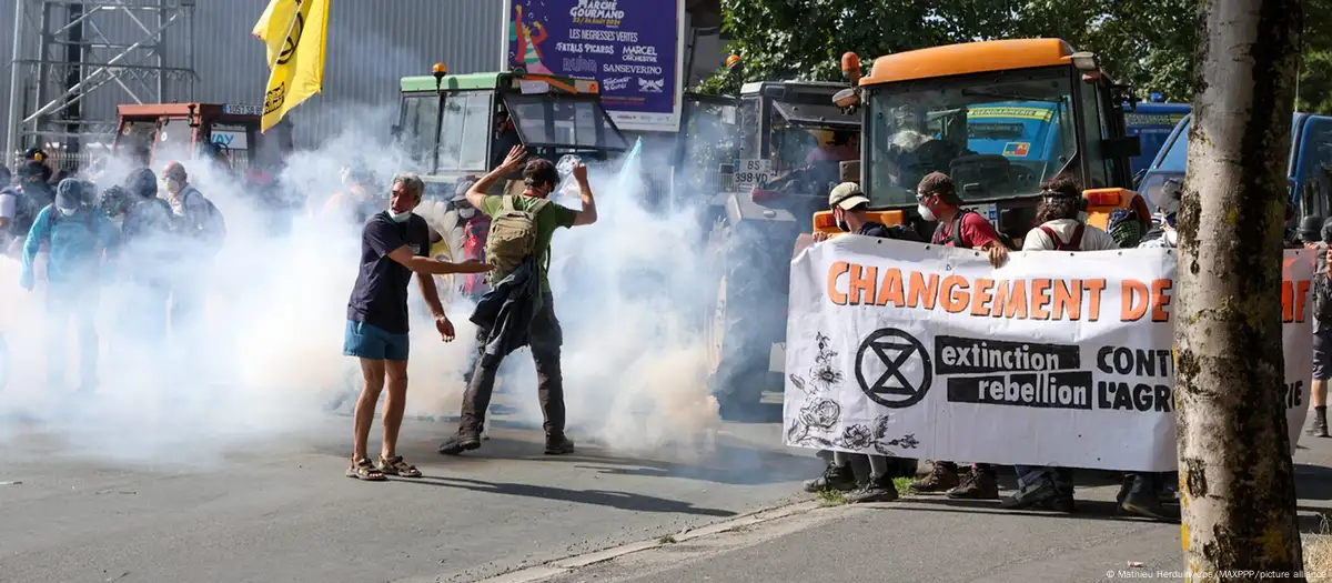 French police, protesters clash over La Rochelle reservoirs