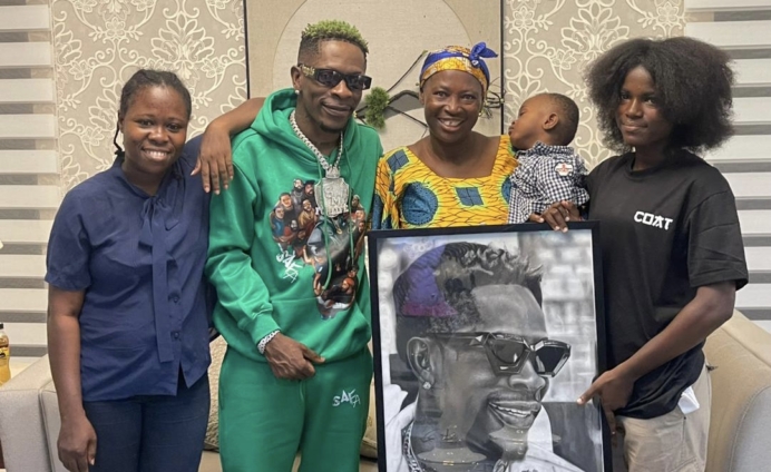 Shatta Wale donates GH₵ 20K to support artist’s education