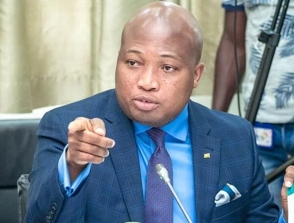 Over 20,000 bags of expired rice distributed to SHSs – Ablakwa alleges
