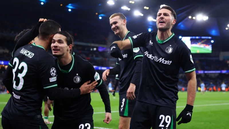 Man City throws away 3-0 lead to draw with Feyenoord