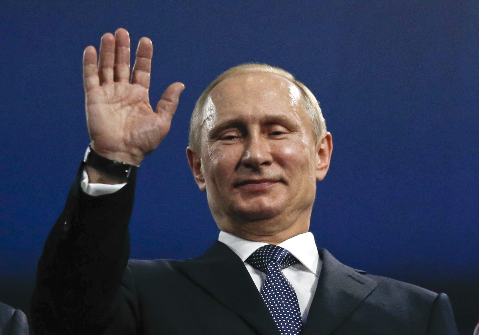 Putin congratulates Trump, signals openness to dialogue over U.S.-Russia relations