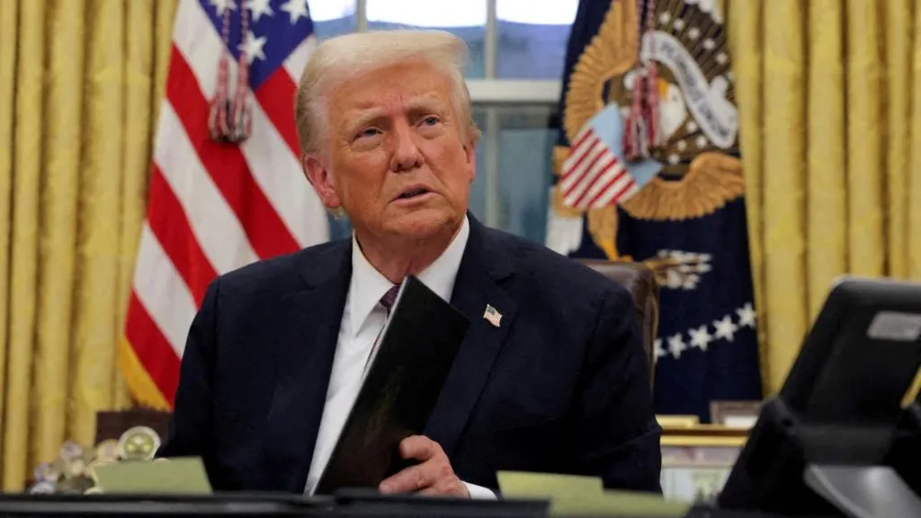 US: Plan to end birthright citizenship faces first court challenge