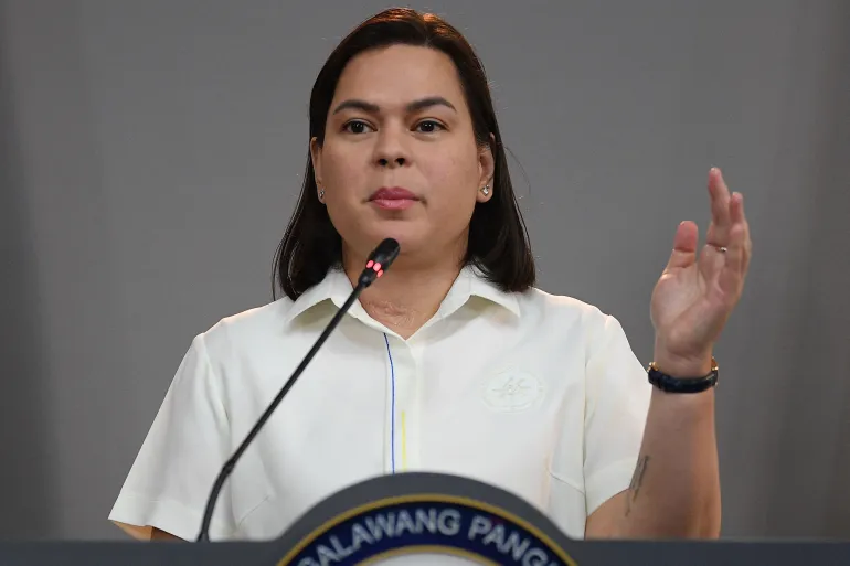 Philippines’ Duterte mulls presidential bid amid impeachment fight