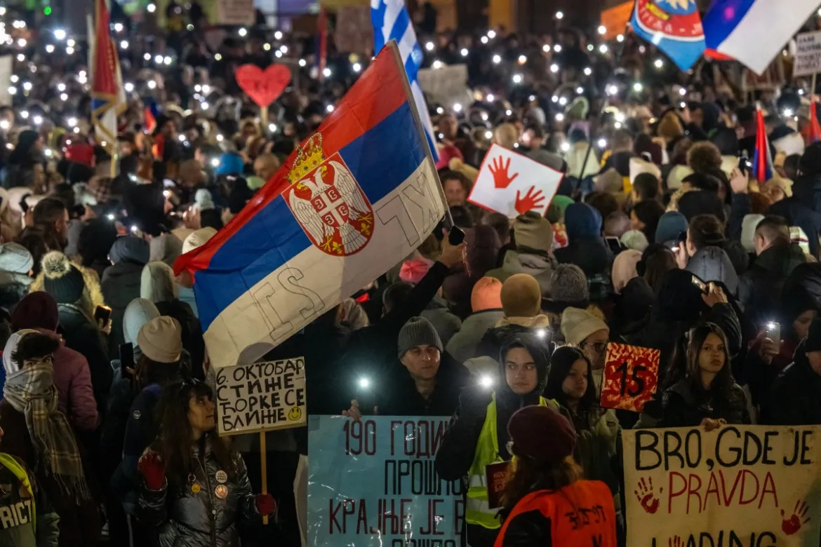 Thousands mark Statehood Day of Serbia with anticorruption protest