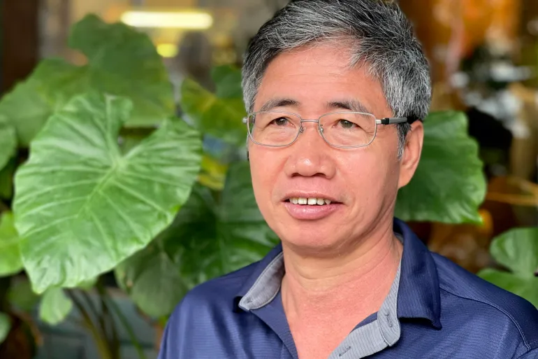 Vietnam court jails journalist for 30 months over Facebook posts