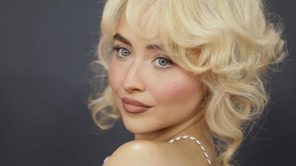 Sabrina Carpenter to perform at Brit Awards