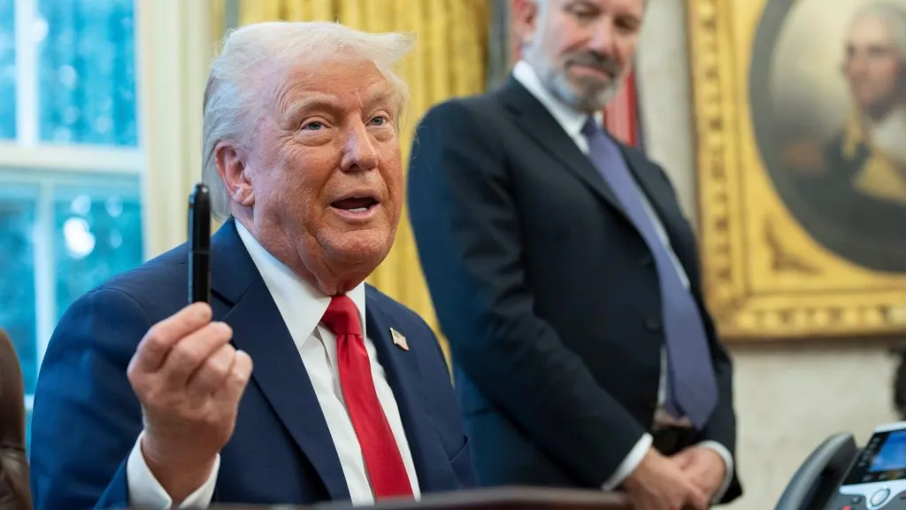 Judge blocks Trump’s bid to restrict birthright citizenship